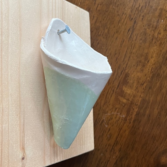 Mini Ceramic Wall Planter in Mint Green and White, mounted on wood plaque - Picture 6 of 10